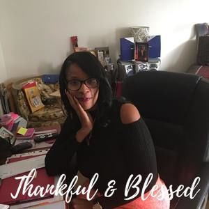 Meet your Posher, Cynthia